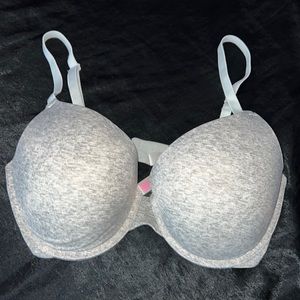 Wear Everywhere VS Padded Push-up Bra
